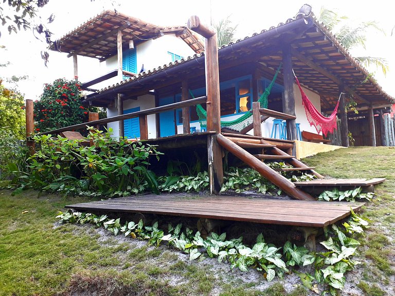 CASA IJEXÁ deck e jardim no coração de Caraíva