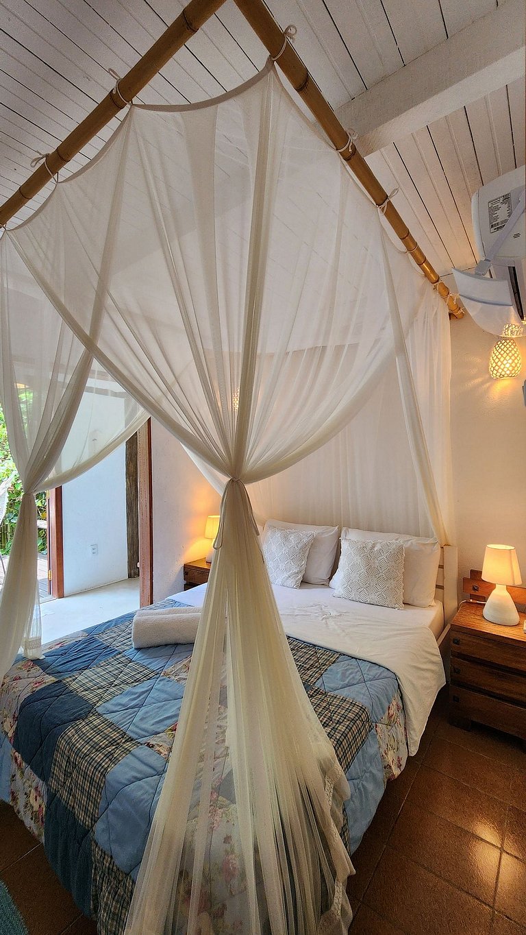 CASA IJEXÁ deck e jardim no coração de Caraíva